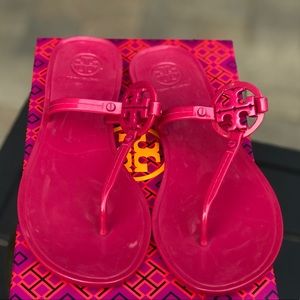 Tory Burch jelly sandal- WORN ONCE! Comes with box